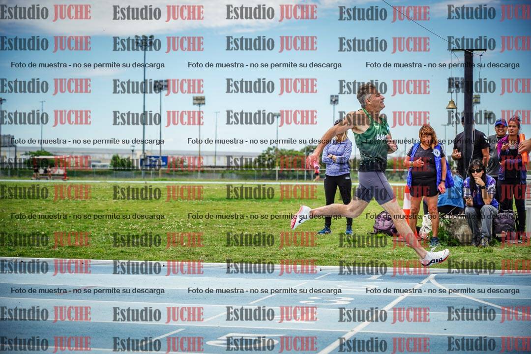 Fotos de las postas 4x200 m llanos de varones