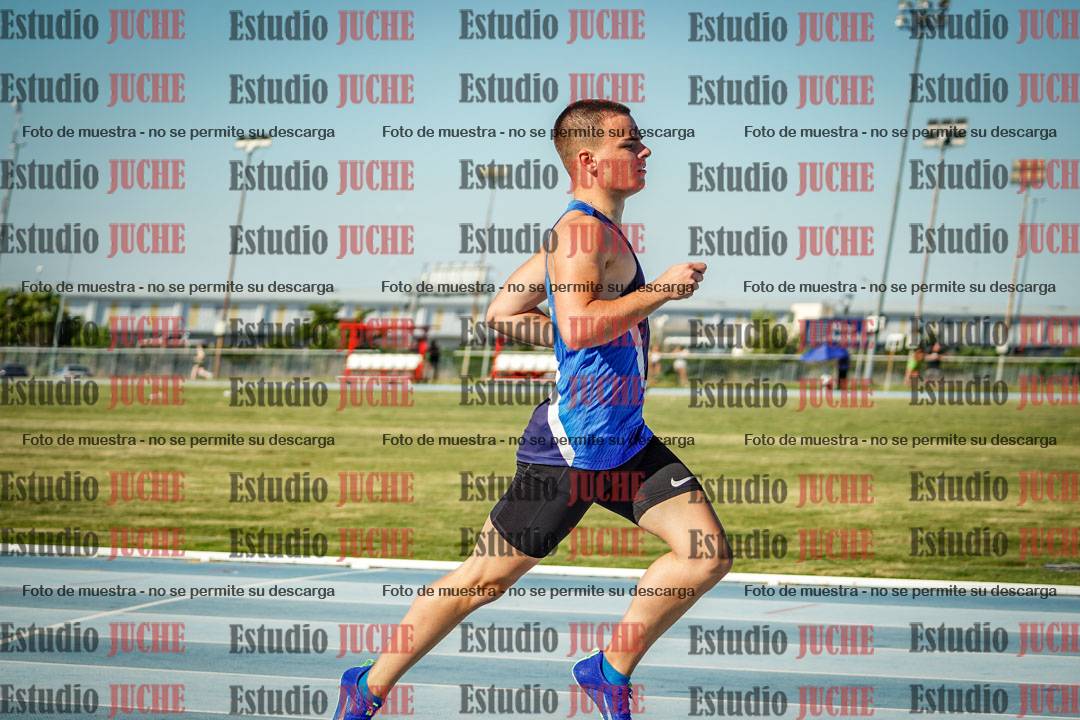 Fotos de los 400 m llanos de varones