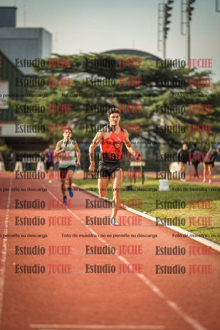 Fotos de las postas 4x400 m llanos de varones