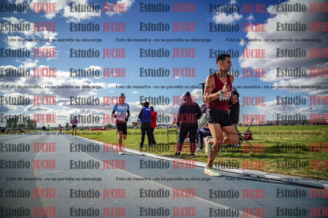 Fotos de los 5000 m llanos de varones