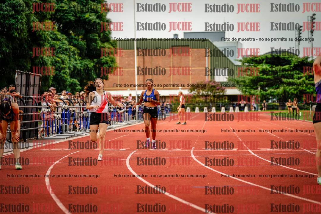 Fotos de los 400 m llanos de mujeres