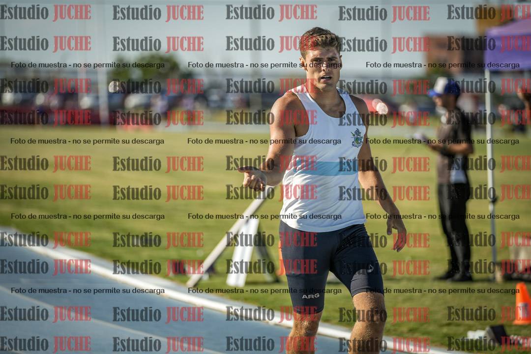 Fotos de los 400 m llanos de varones