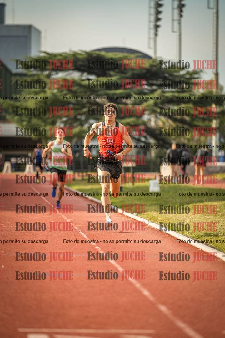 Fotos de las postas 4x400 m llanos de varones
