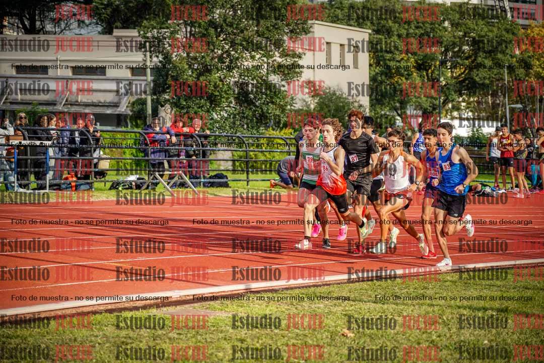 Fotos de los 1500 m llanos de varones