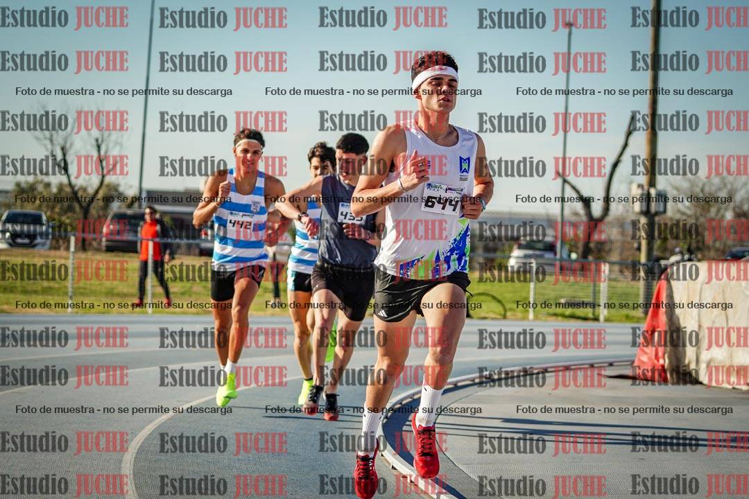 Fotos de los 1500 m llanos de varones