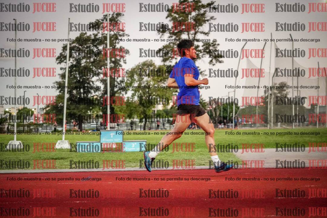 Fotos de los 1500 m llanos de varones
