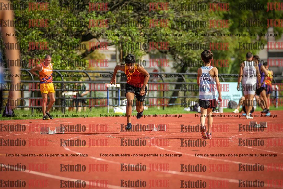 Fotos de los 200 m llanos de varones