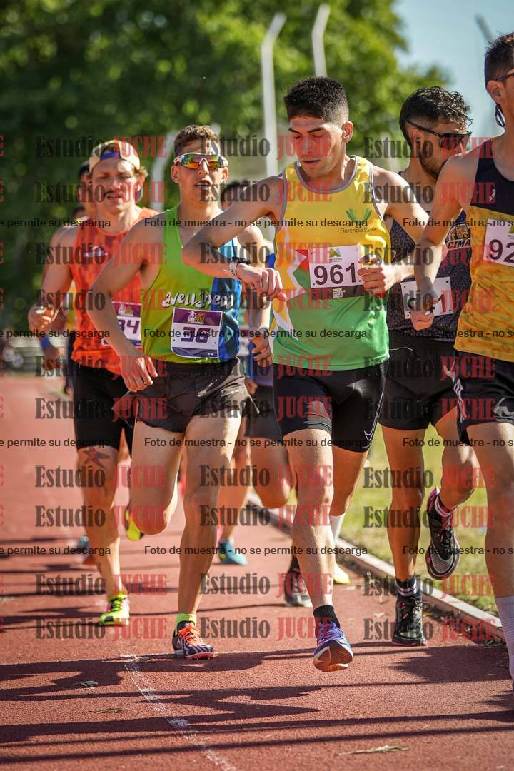 Fotos de los 5000 m llanos de varones