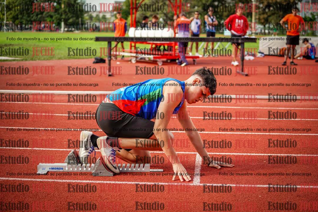 Fotos de los 400 m llanos de varones