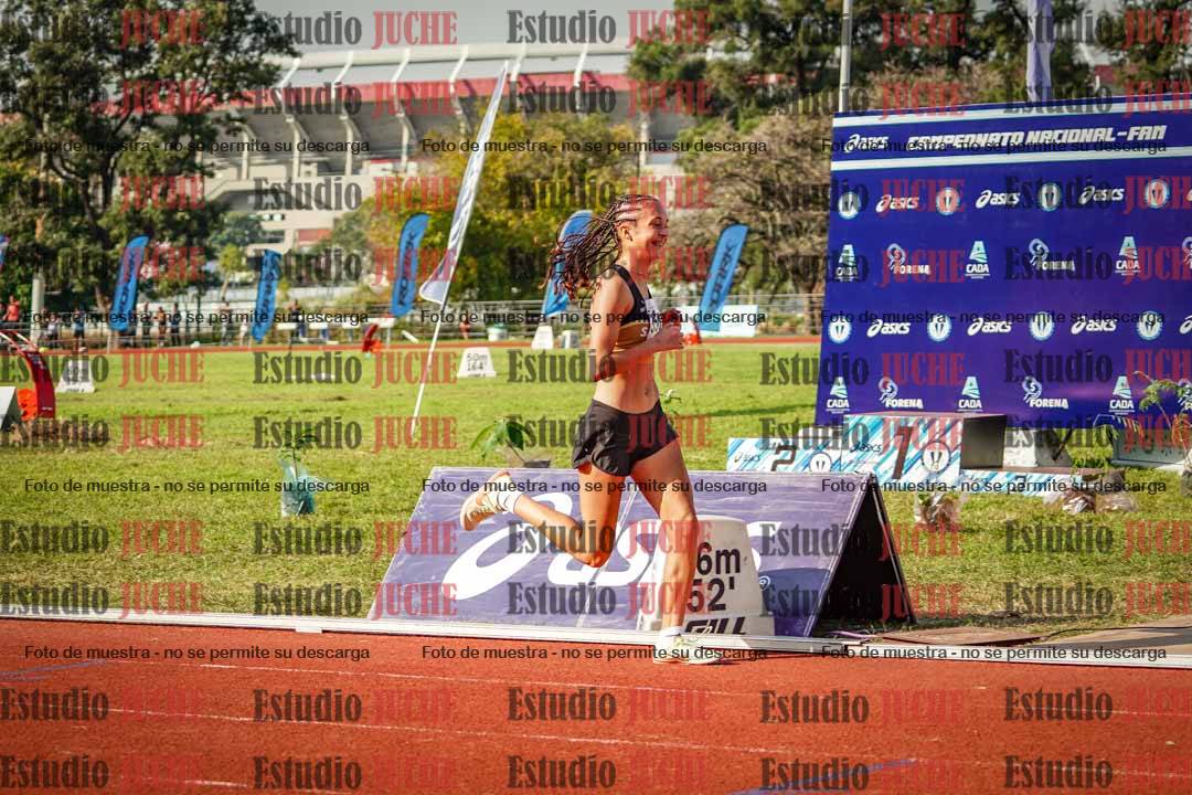 Fotos de los 3000 m llanos de mujeres