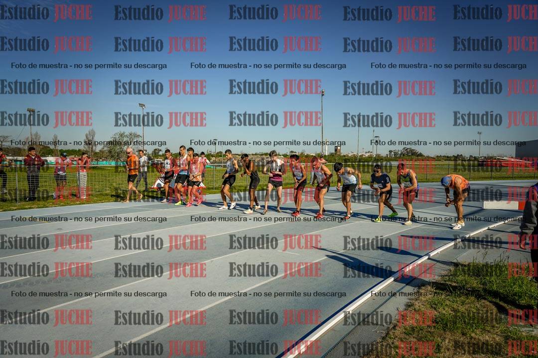 Fotos de los 1500 m llanos de varones