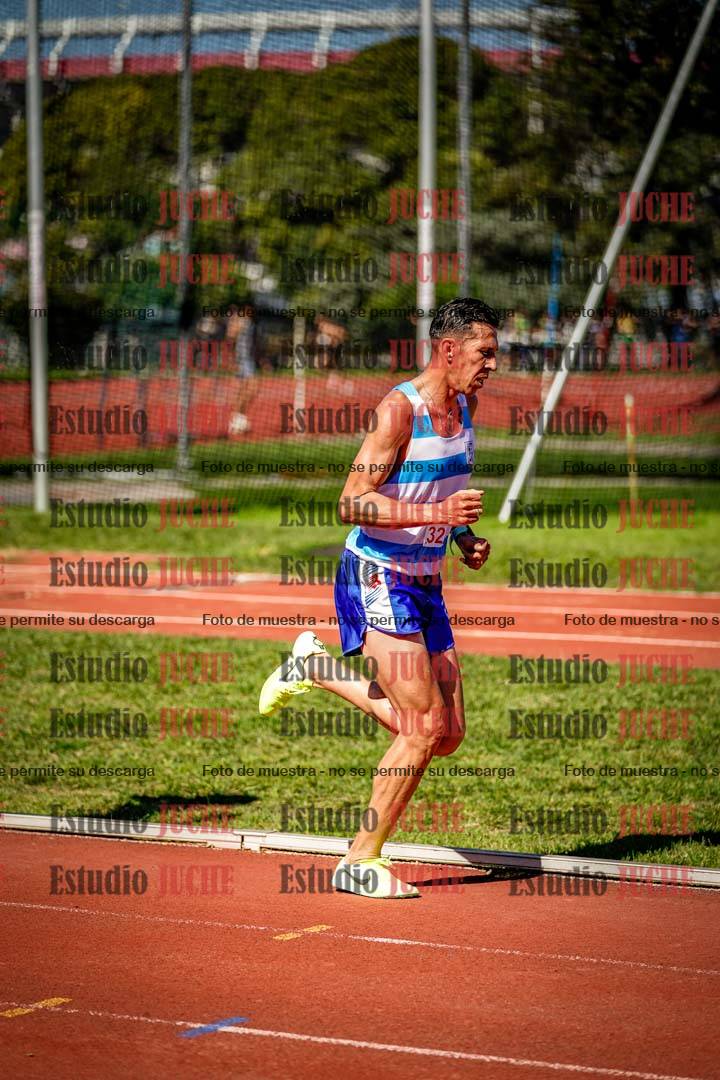 Fotos de los 5000 m llanos de mujeres y varones