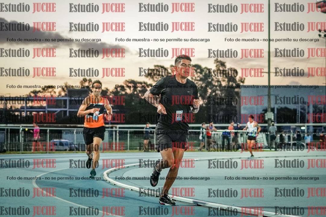 Fotos de los 3000 m llanos de varones