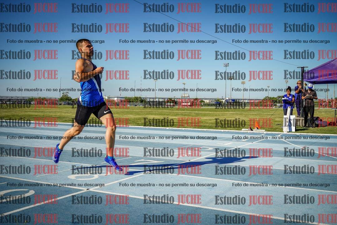 Fotos de los 400 m llanos de varones