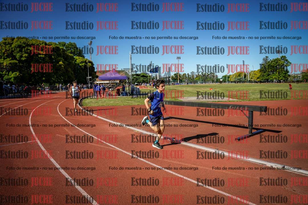 Fotos de los 1200 m llanos de varones