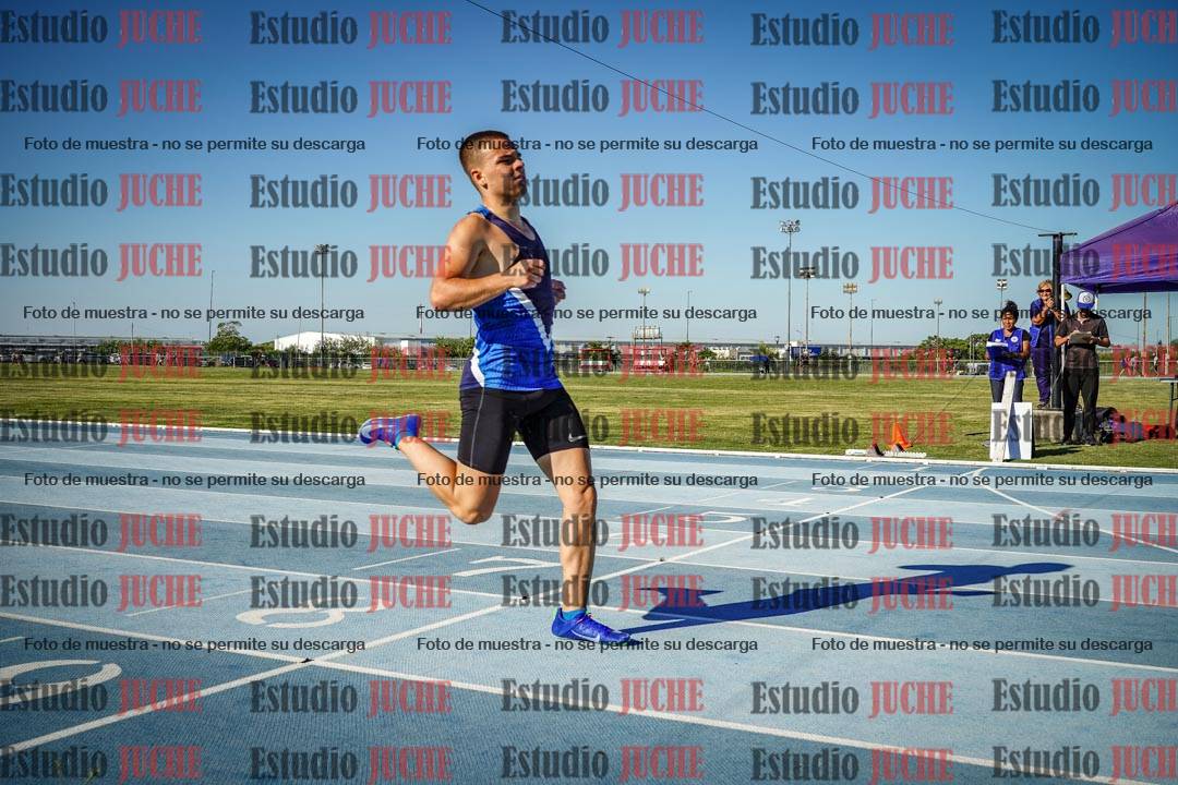 Fotos de los 400 m llanos de varones