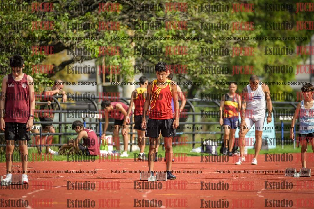 Fotos de los 200 m llanos de varones