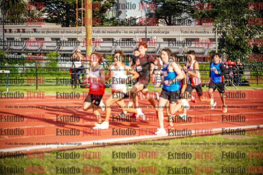 Fotos de los 1500 m llanos de varones