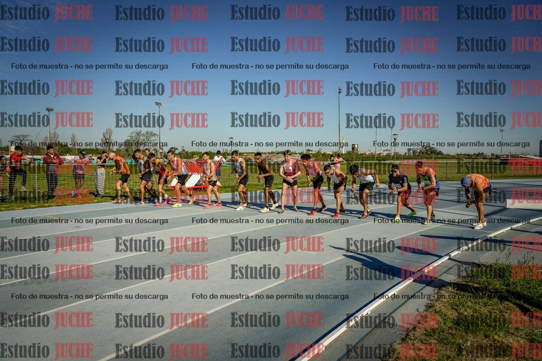Fotos de los 1500 m llanos de varones