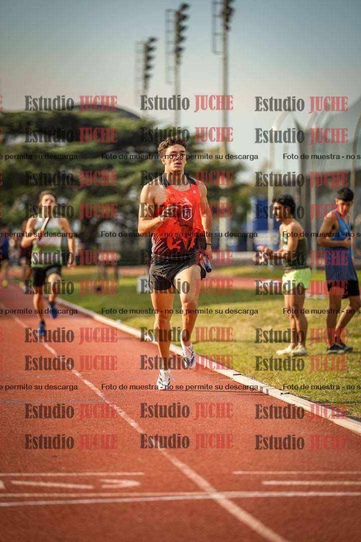 Fotos de las postas 4x400 m llanos de varones