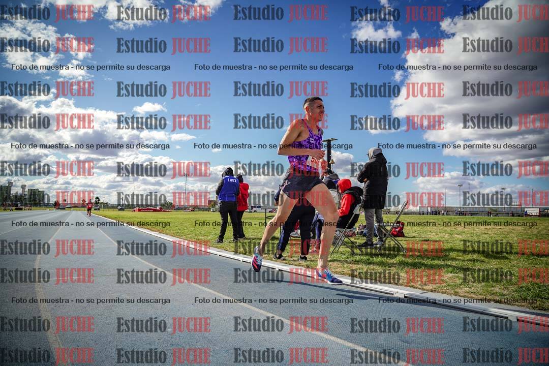 Fotos de los 5000 m llanos de varones