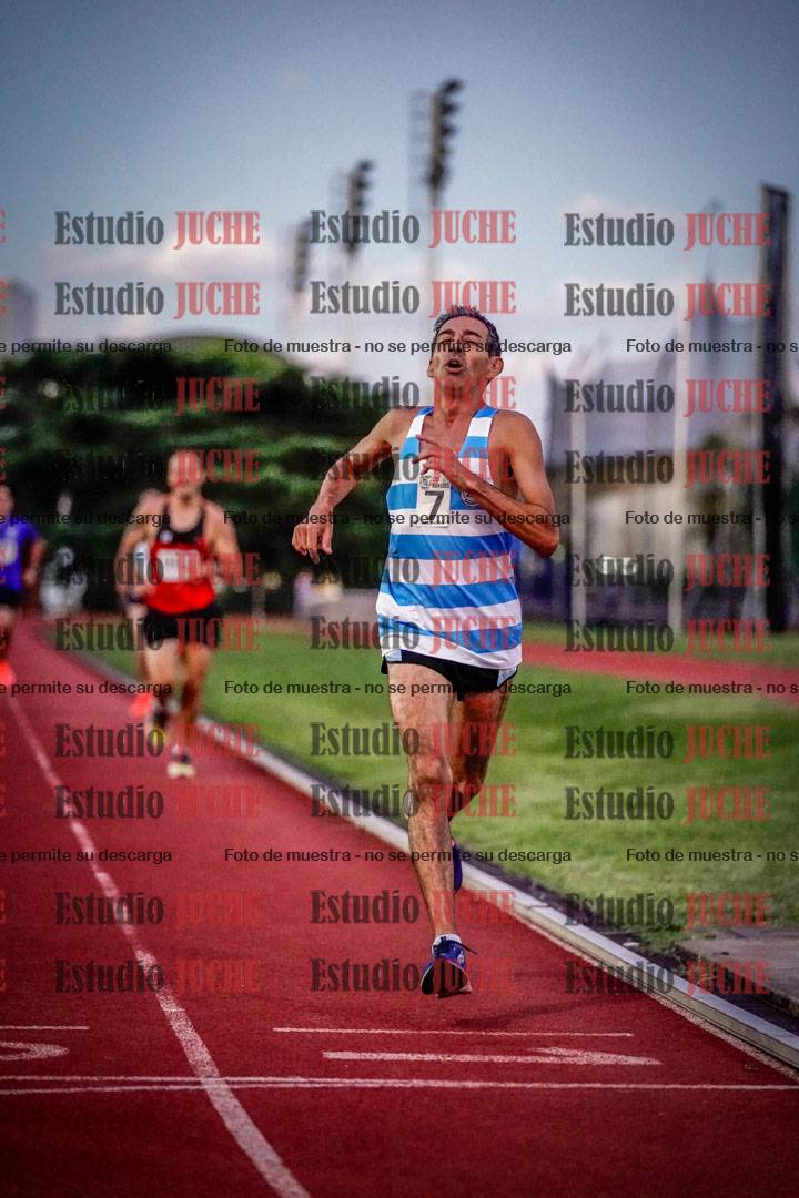 Fotos de los 1500 m llanos de varones