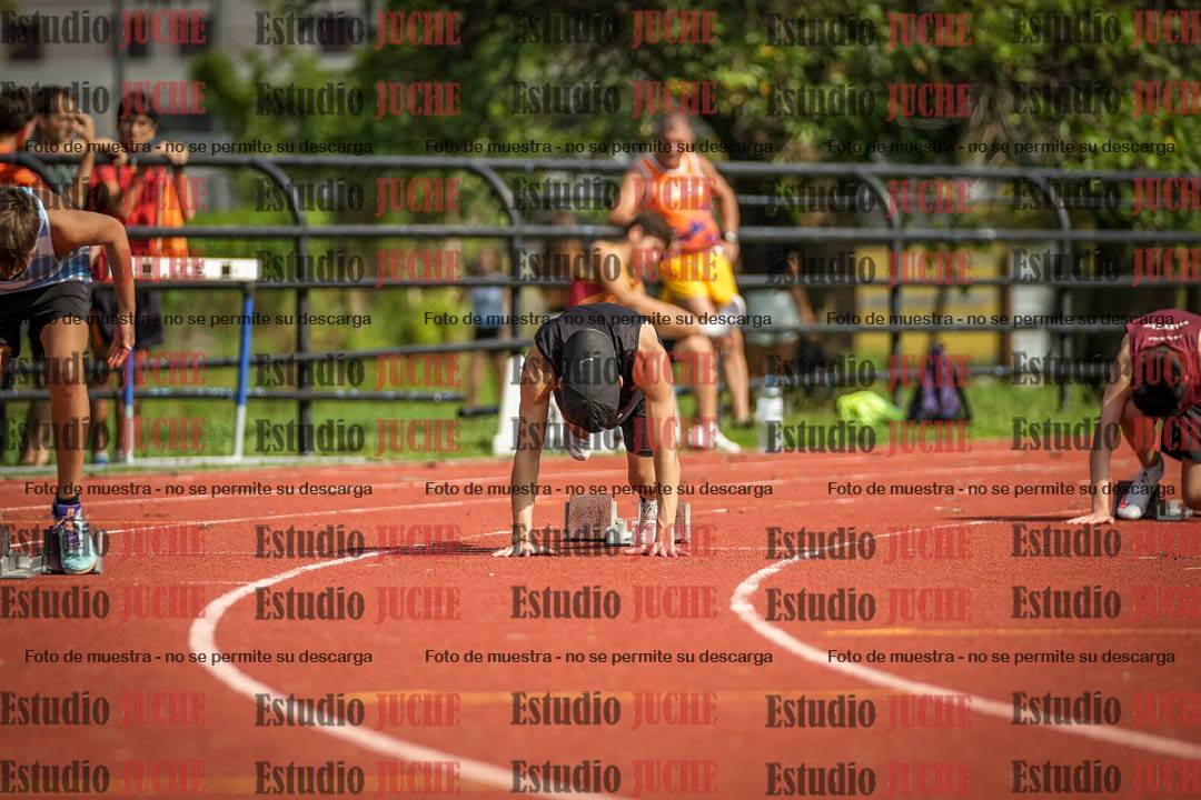 Fotos de los 200 m llanos de varones