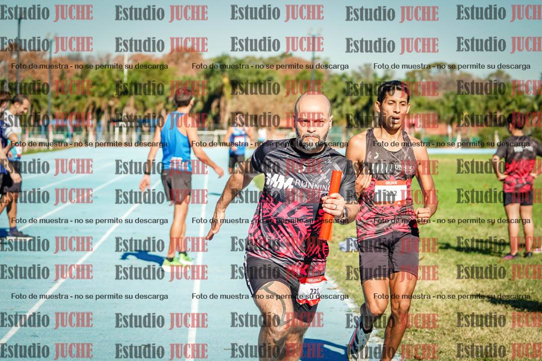Fotos durante los relevos