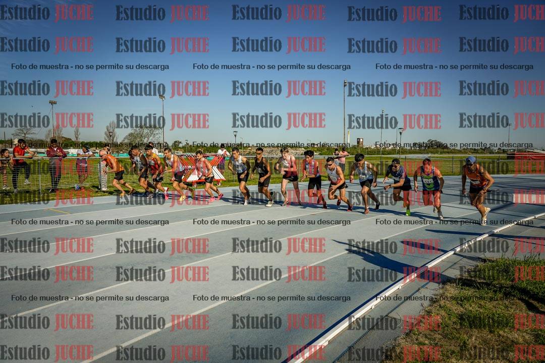 Fotos de los 1500 m llanos de varones