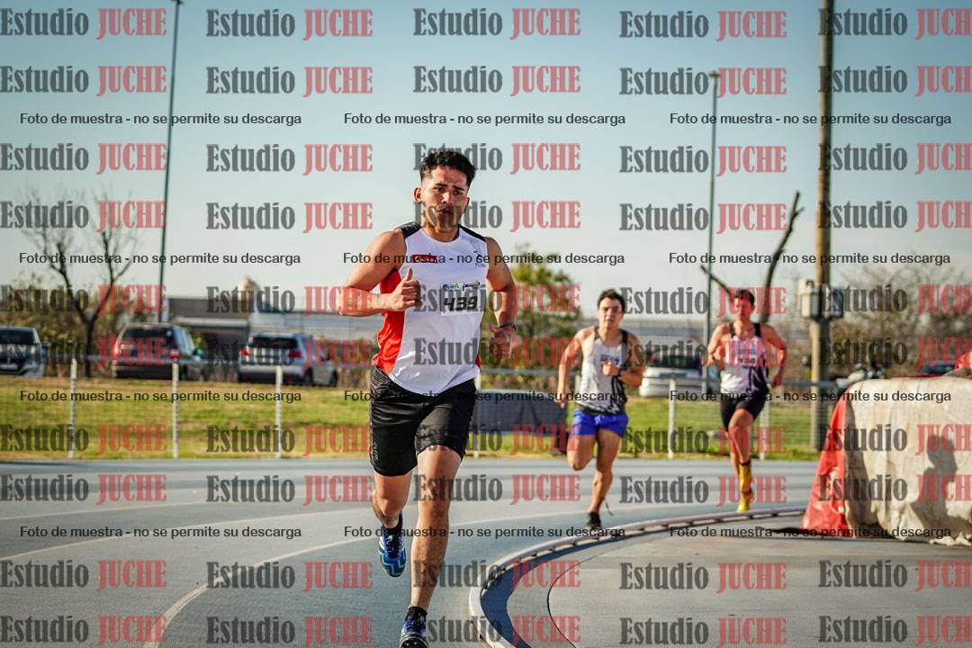 Fotos de los 1500 m llanos de varones