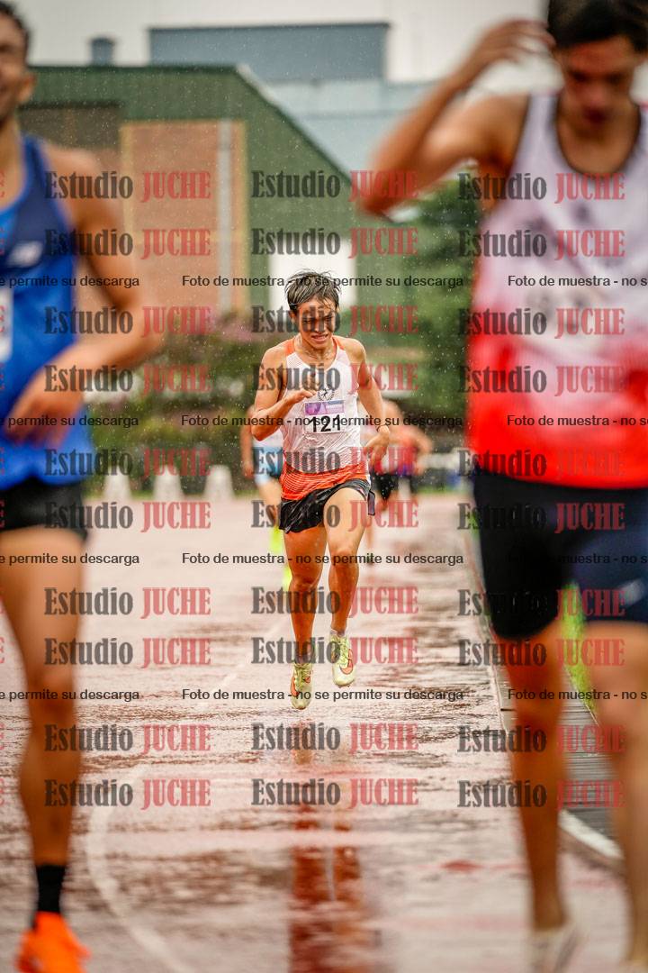 Fotos de los 800 m de varones