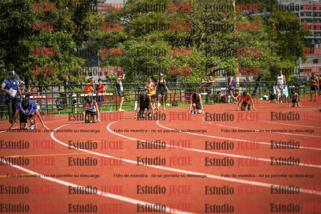 Fotos de los 200 m llanos de varones