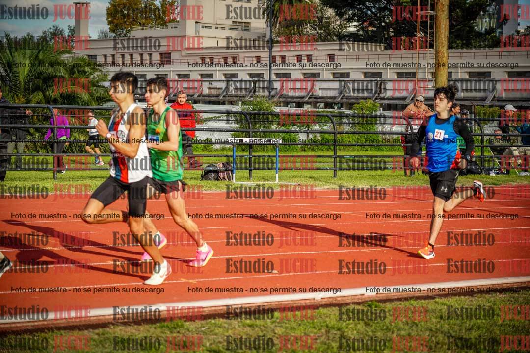 Fotos de los 1500 m llanos de varones