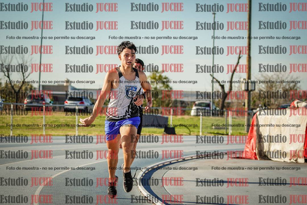 Fotos de los 1500 m llanos de varones