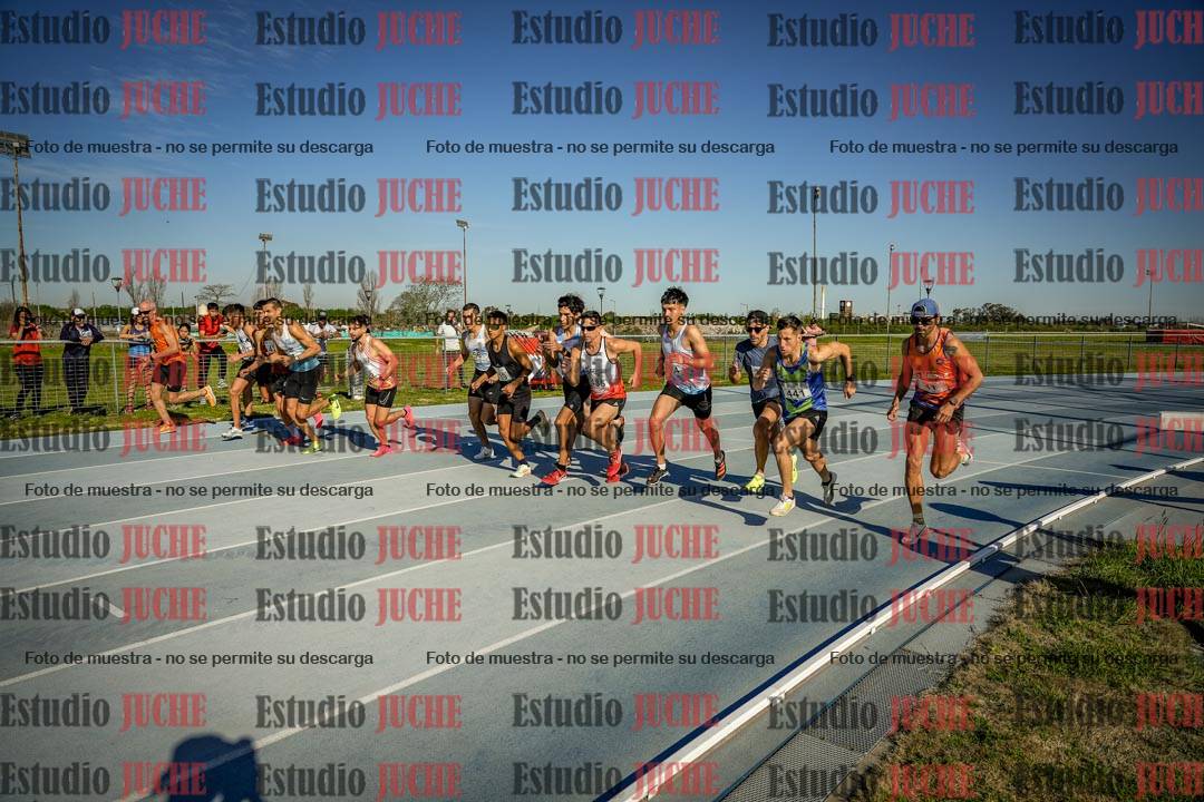 Fotos de los 1500 m llanos de varones