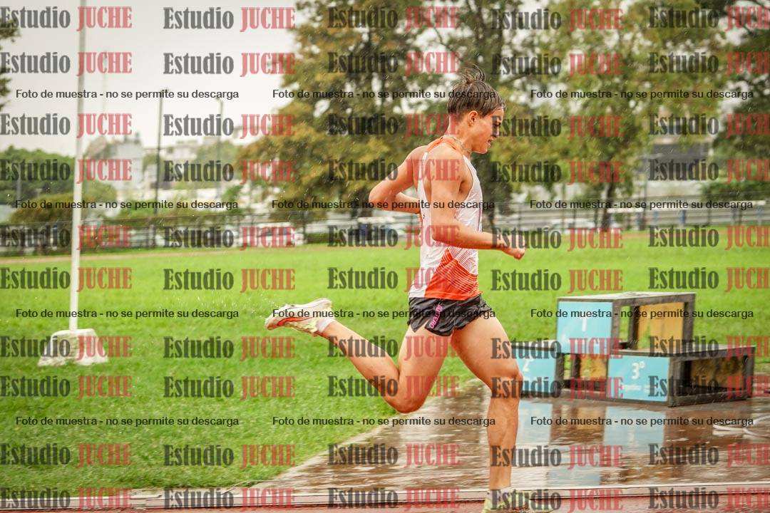 Fotos de los 800 m de varones
