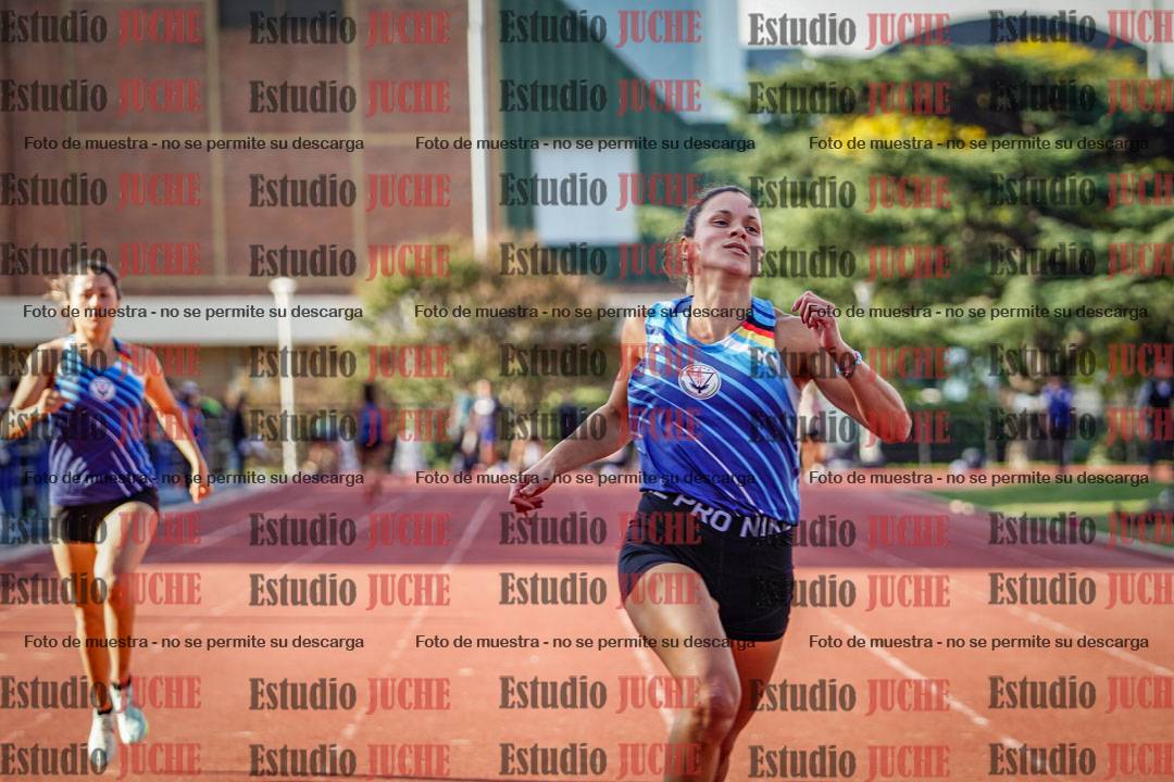 Fotos de los 100 m llanos de mujeres - FINAL