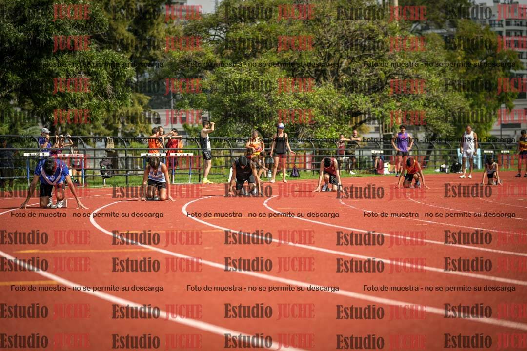 Fotos de los 200 m llanos de varones