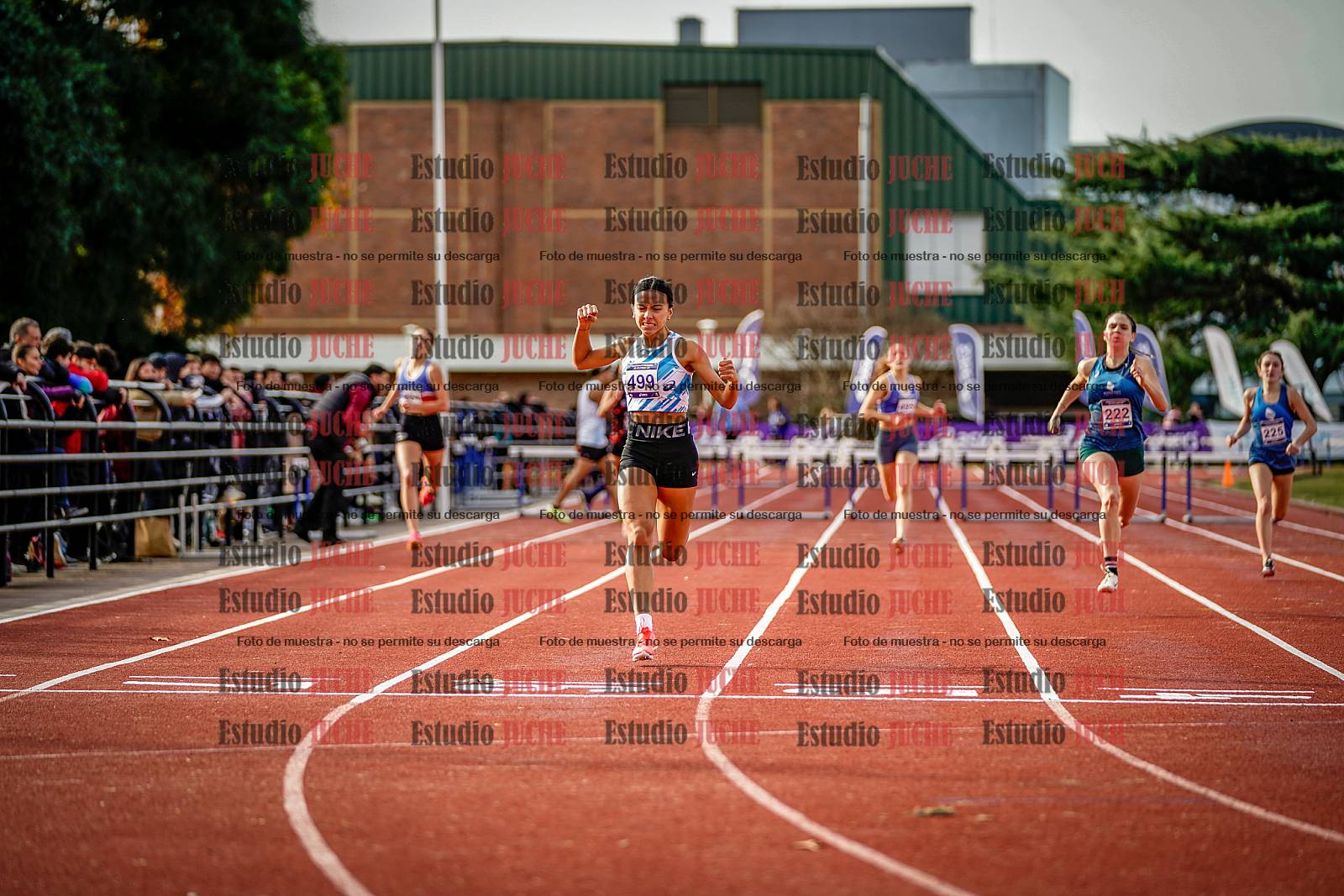 Fotos de los 400 m con vallas de mujeres