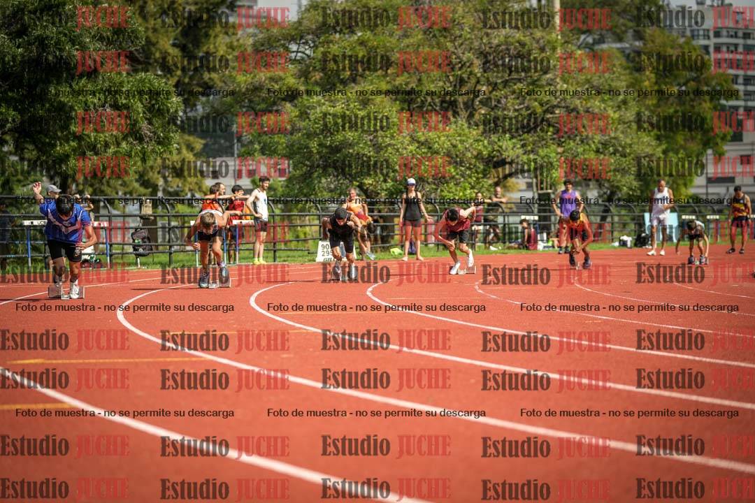 Fotos de los 200 m llanos de varones