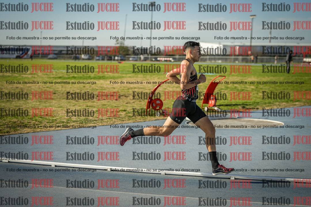 Fotos de los 1500 m llanos de varones