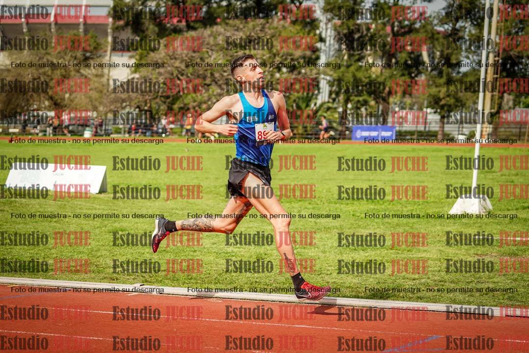 Fotos de los 3000 m llanos de varones