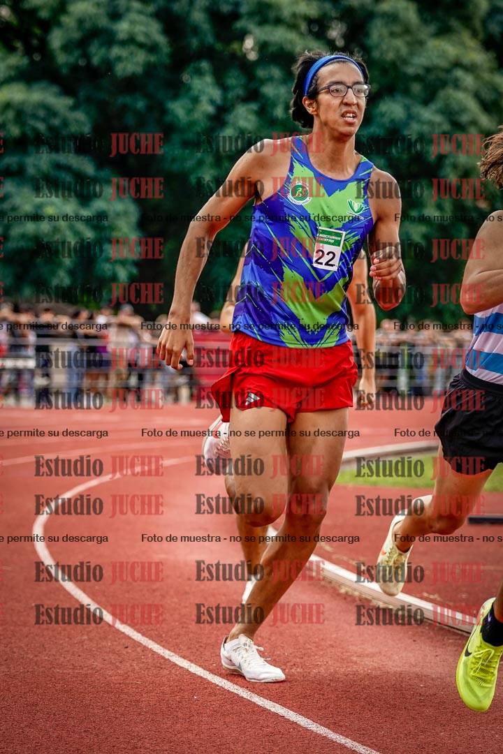 Fotos de los 800 m de varones