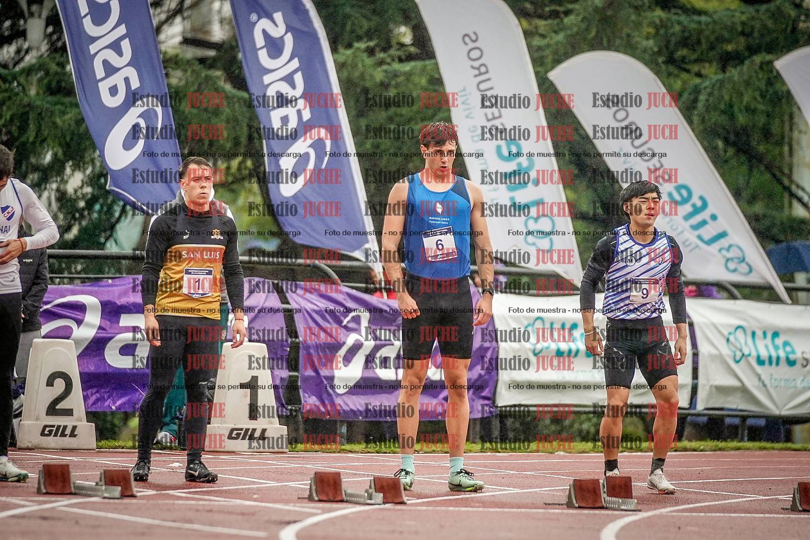 Fotos de los 100 m llanos de varones - FINAL