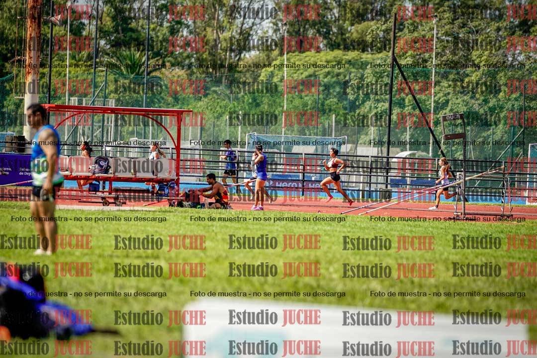 Fotos de los 600 m de mujeres