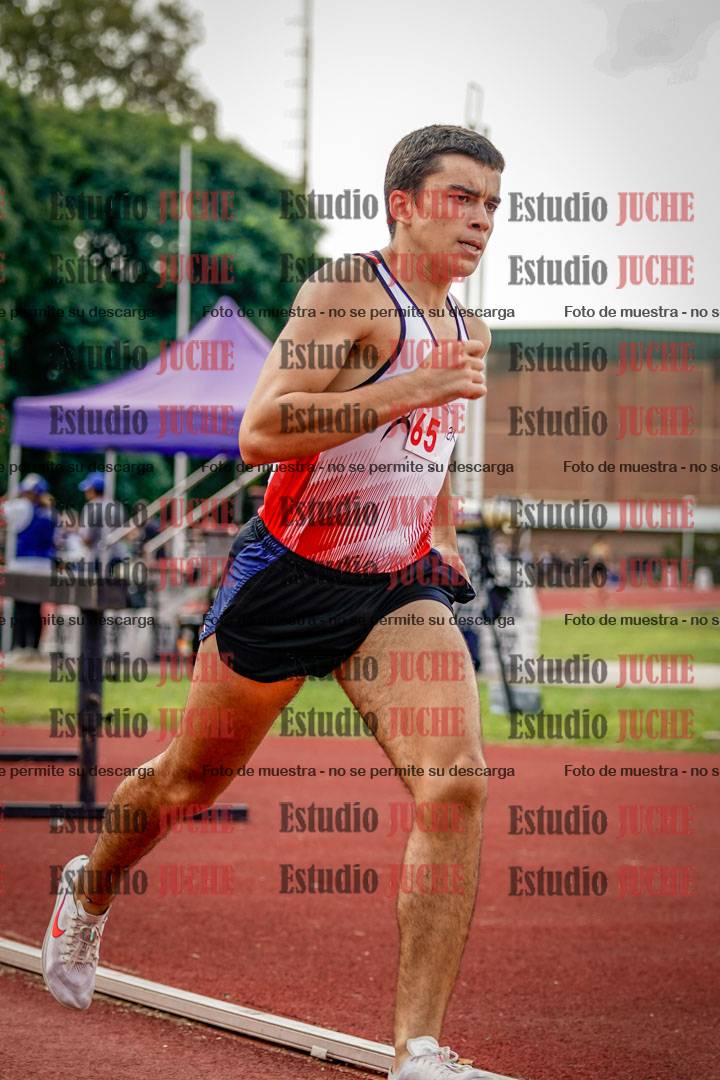 Fotos de los 800 m de varones