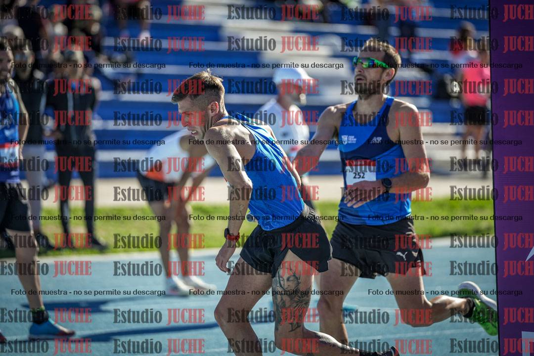 Fotos durante los relevos