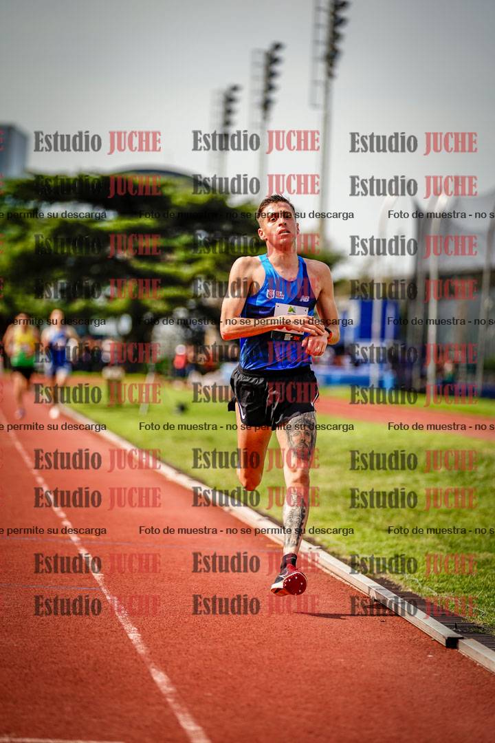 Fotos de los 3000 m llanos de varones