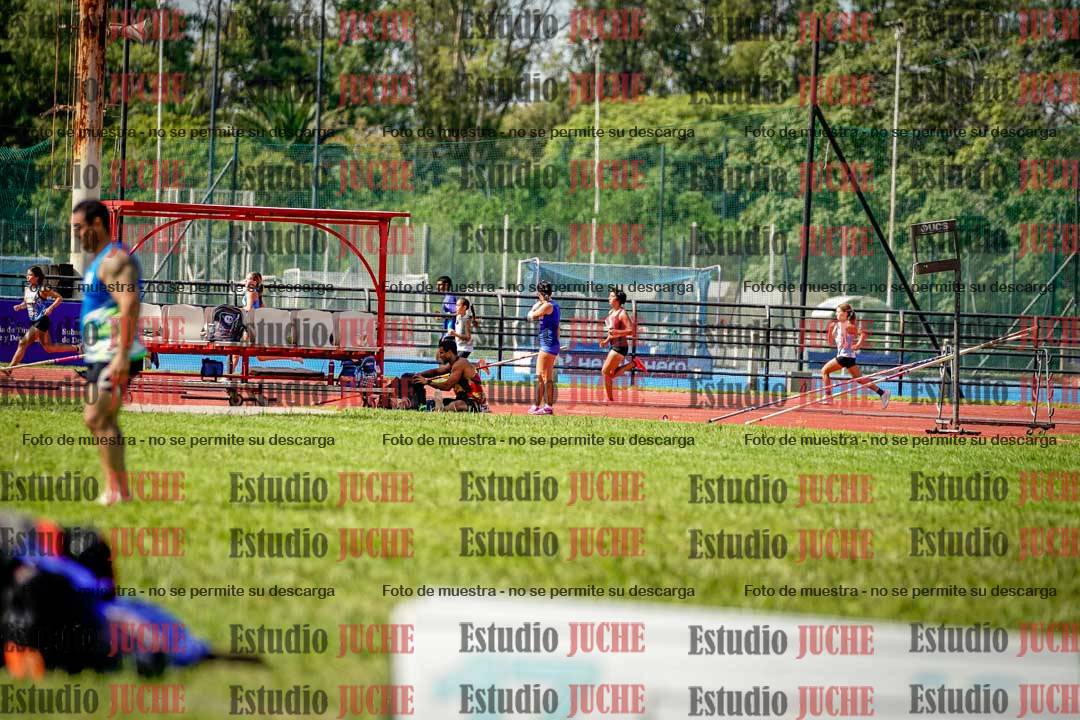 Fotos de los 600 m de mujeres