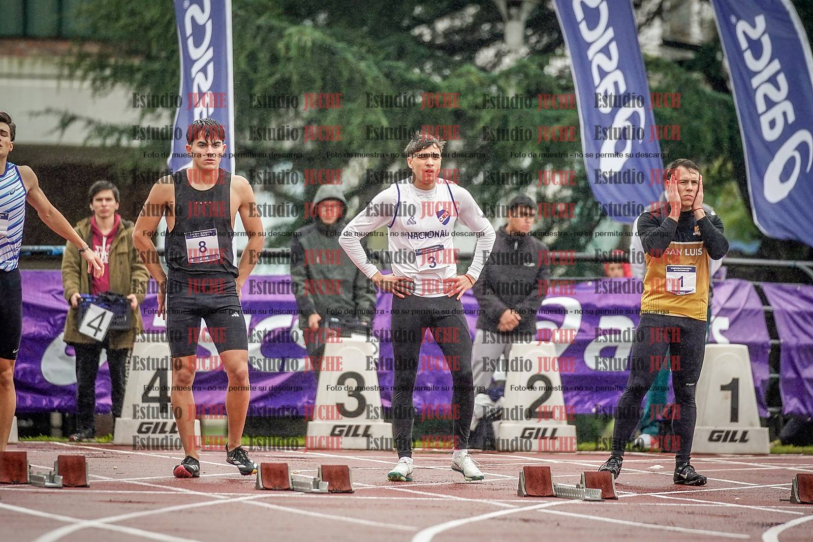 Fotos de los 100 m llanos de varones - FINAL
